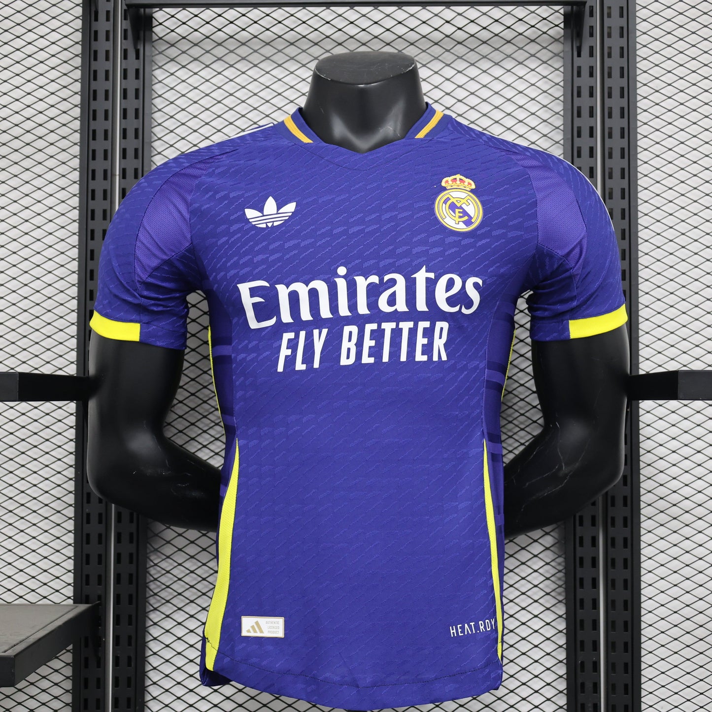 Real Madrid - Retrô Versão Jogador