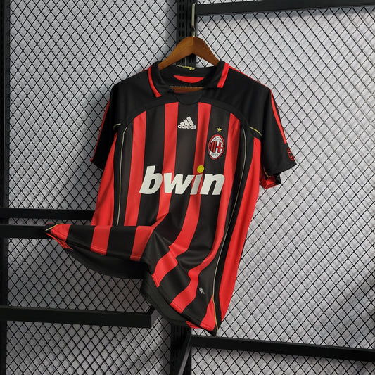 Milan - Retrô