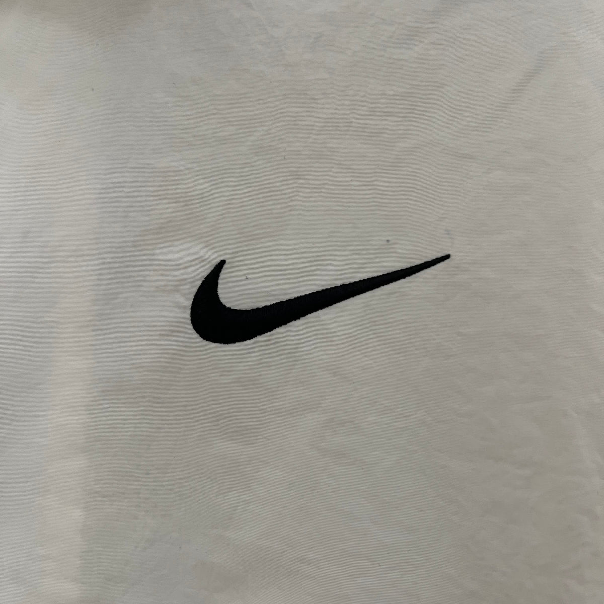 Corta vento - Nike