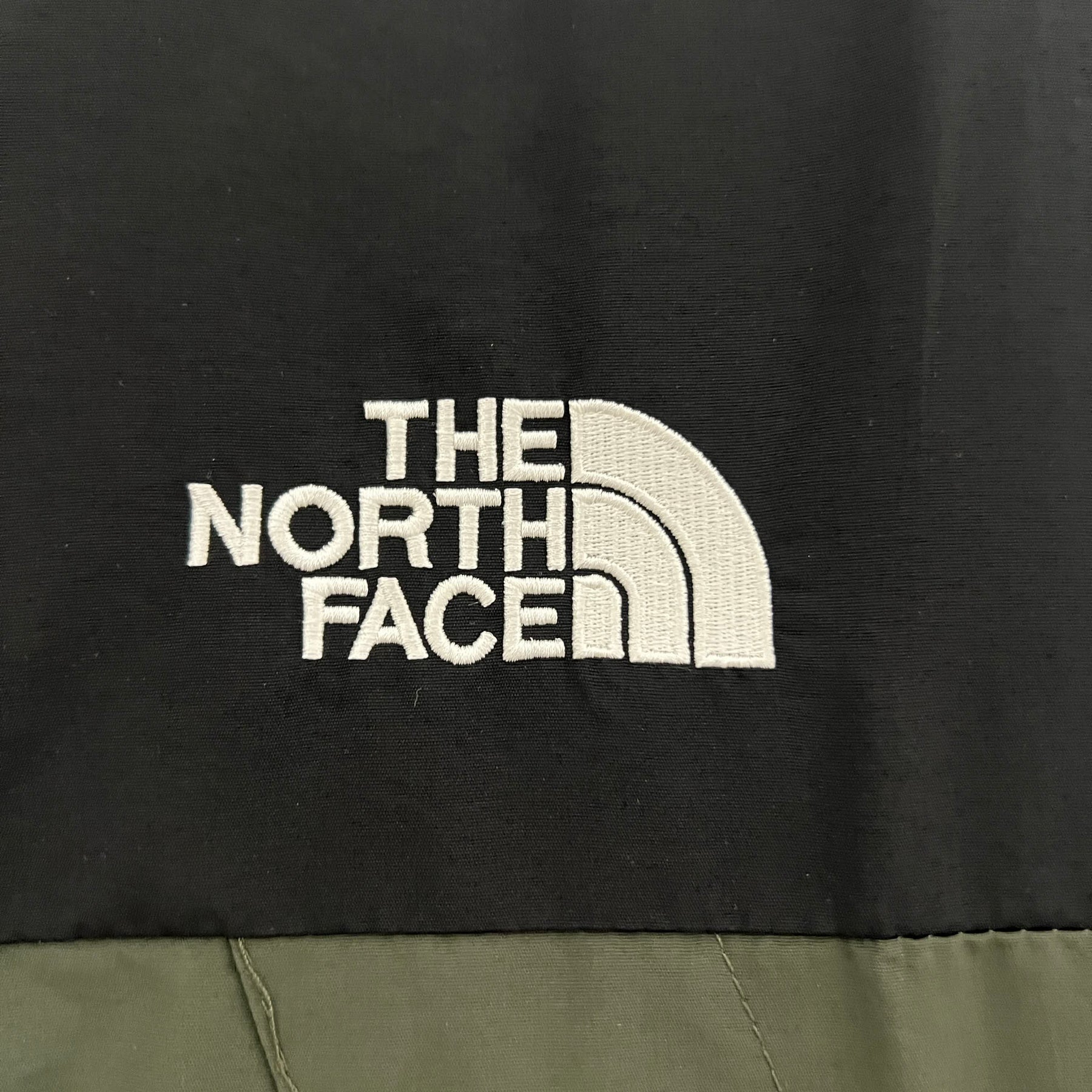 Corta vento - North Face