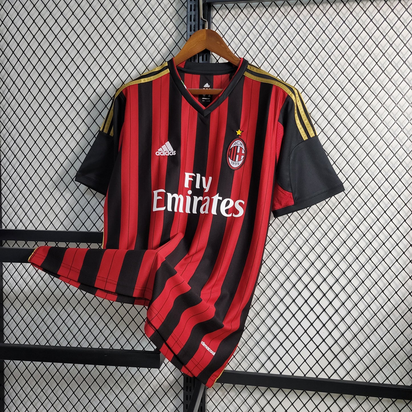 Milan - Retrô