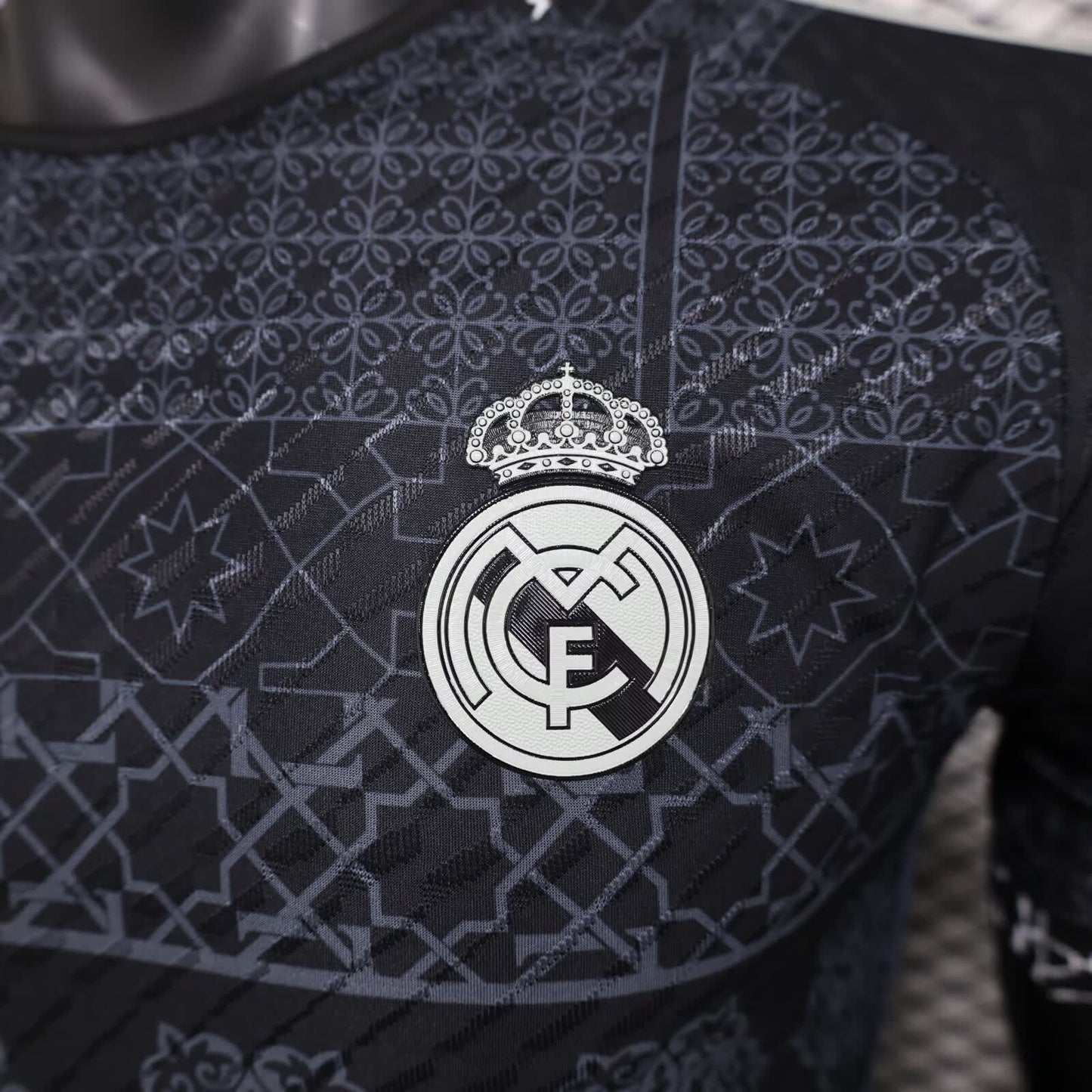 Real Madrid - Retrô Versão Jogador