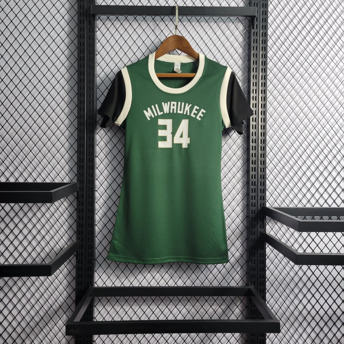 NBA - Milwaukee Bucks - Versão Feminina