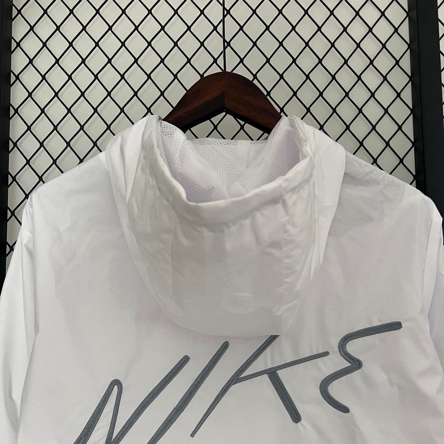 Corta vento - Nike