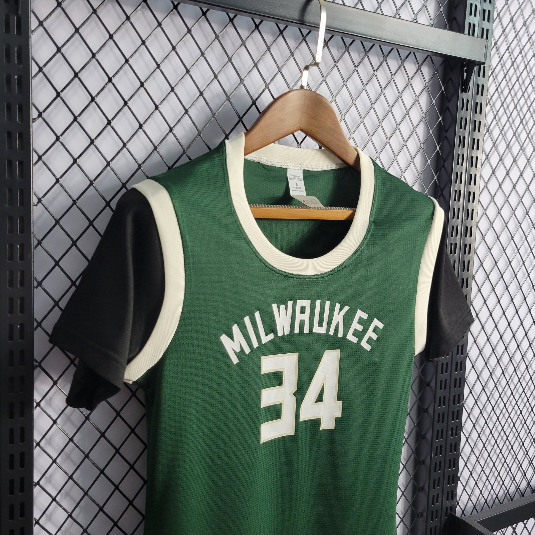 NBA - Milwaukee Bucks - Versão Feminina