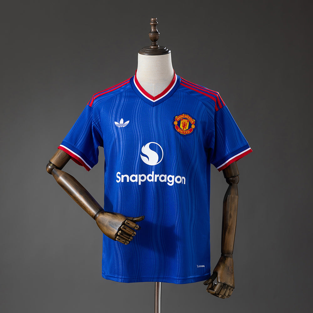 Manchester United 26/27