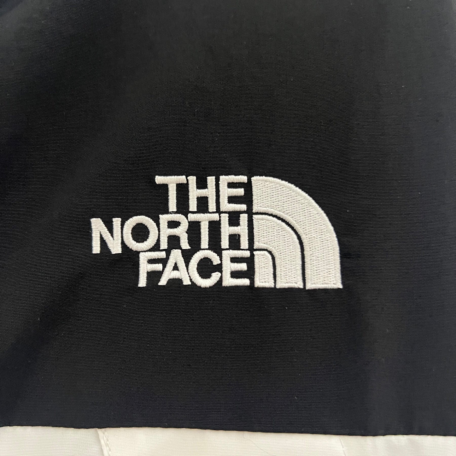 Corta vento - North Face