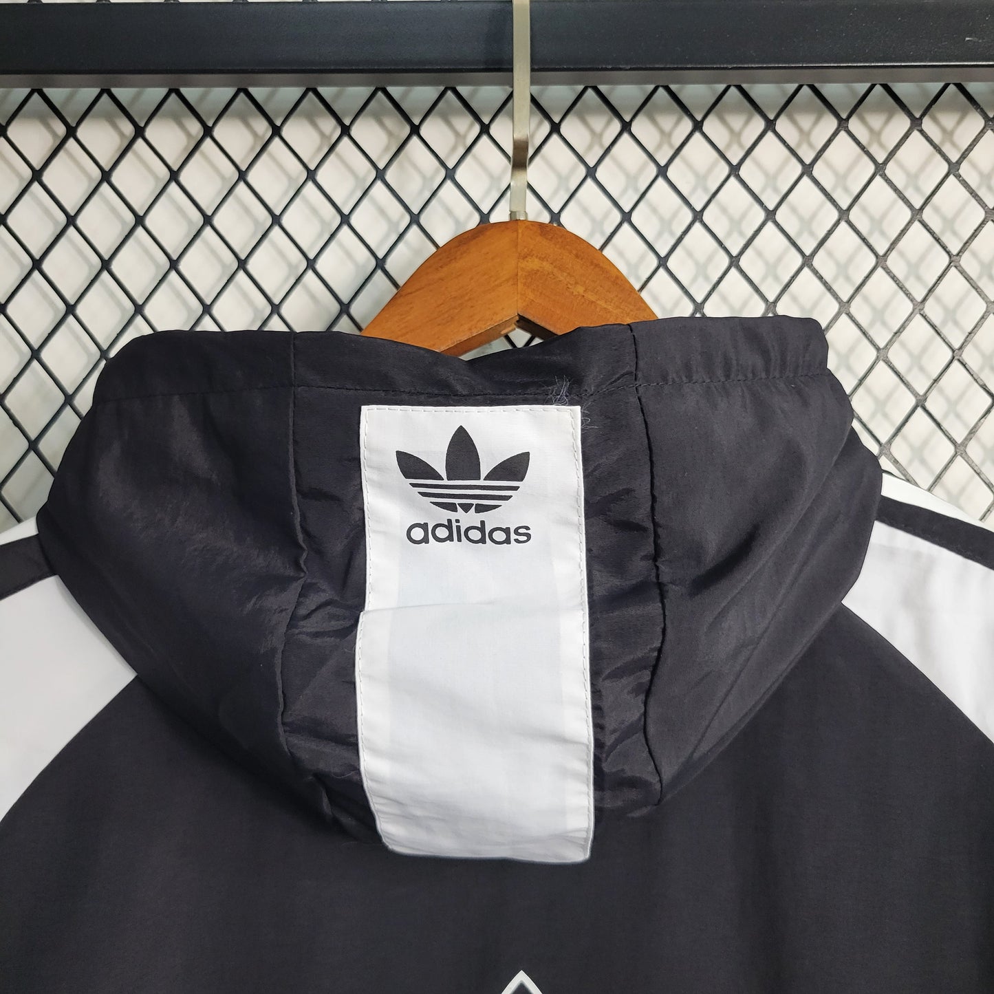 Corta vento - Adidas