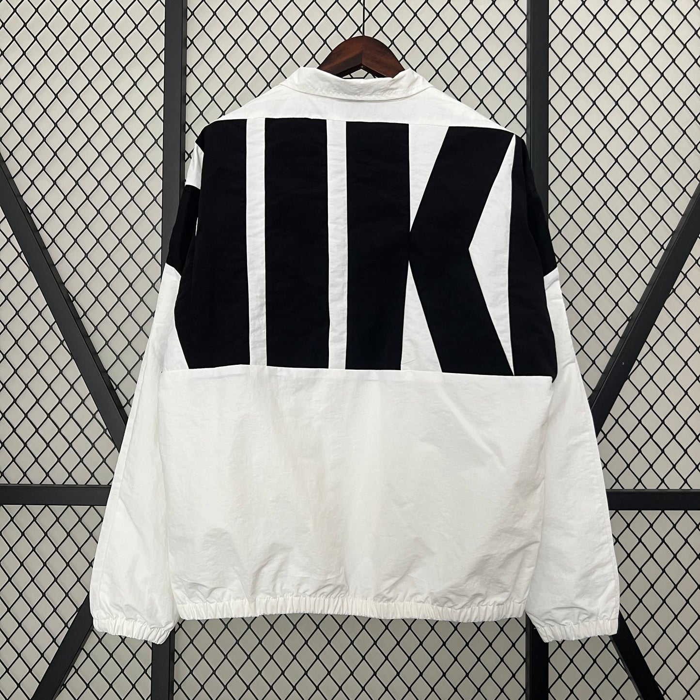 Corta vento - Nike