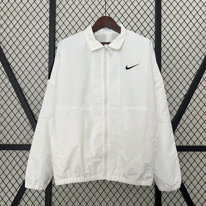 Corta vento - Nike