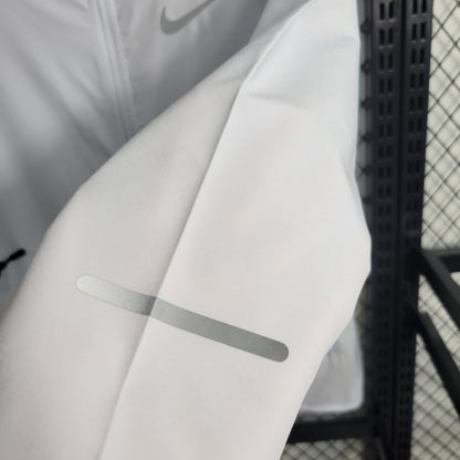 Corta vento - Nike