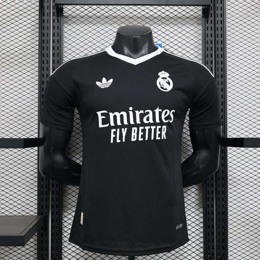 Real Madrid - Retrô Versão Jogador