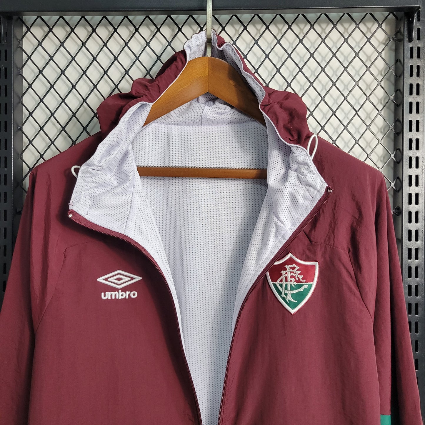 Corta vento - Fluminense