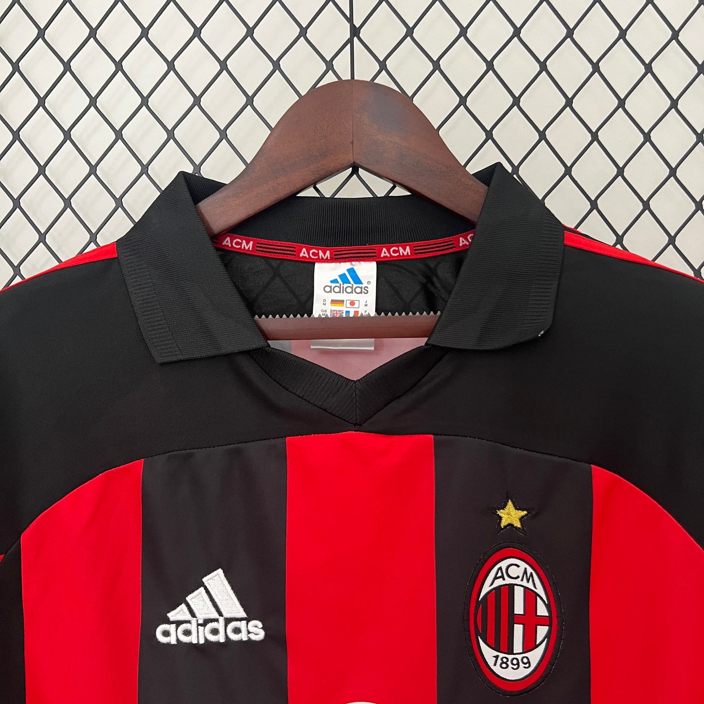 Milan - Retrô
