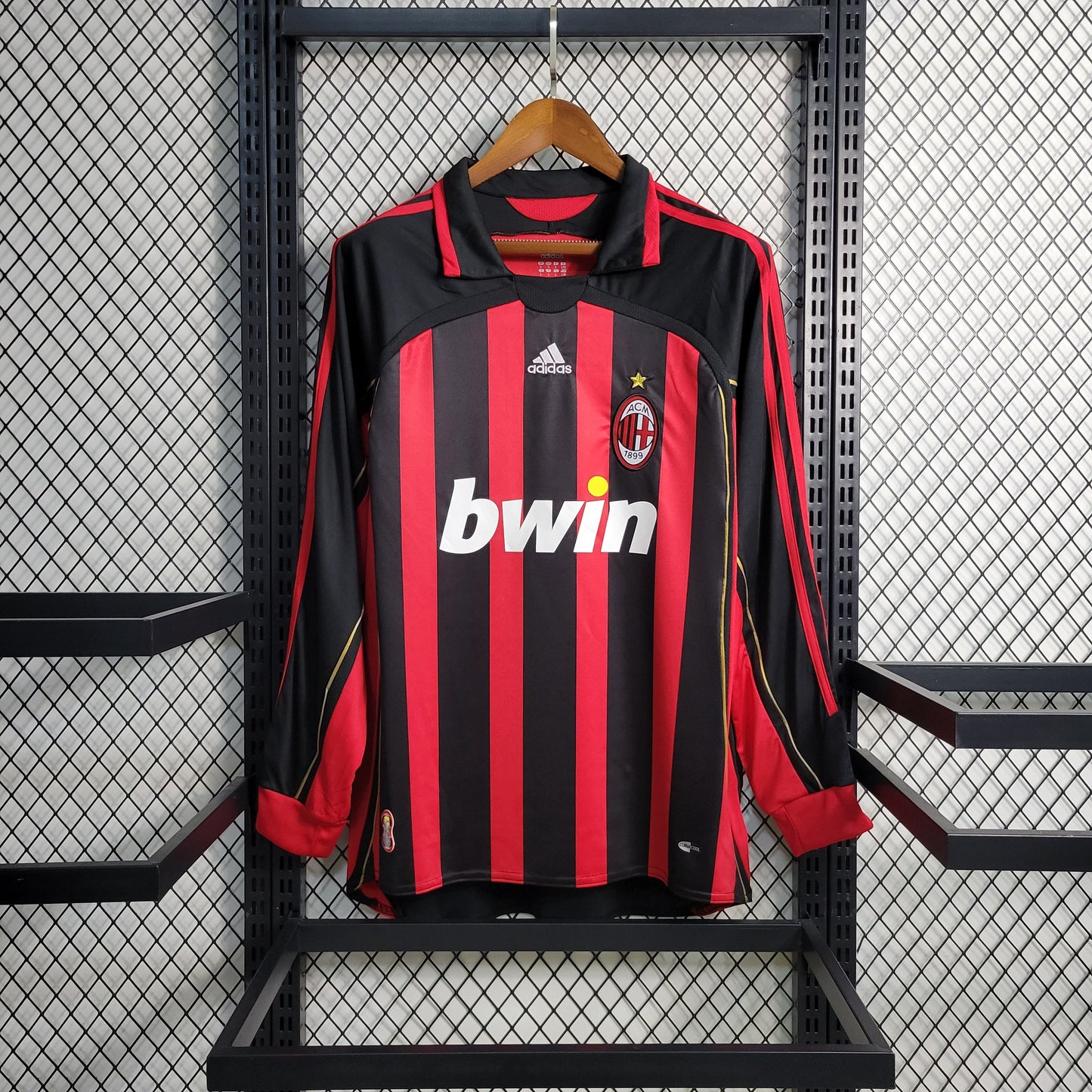 Milan - Retrô
